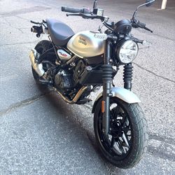 2026 Royal Enfield Guerrilla