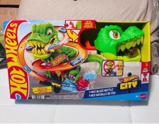 Hot Wheels City T-Rex Blaze Battle Track Set