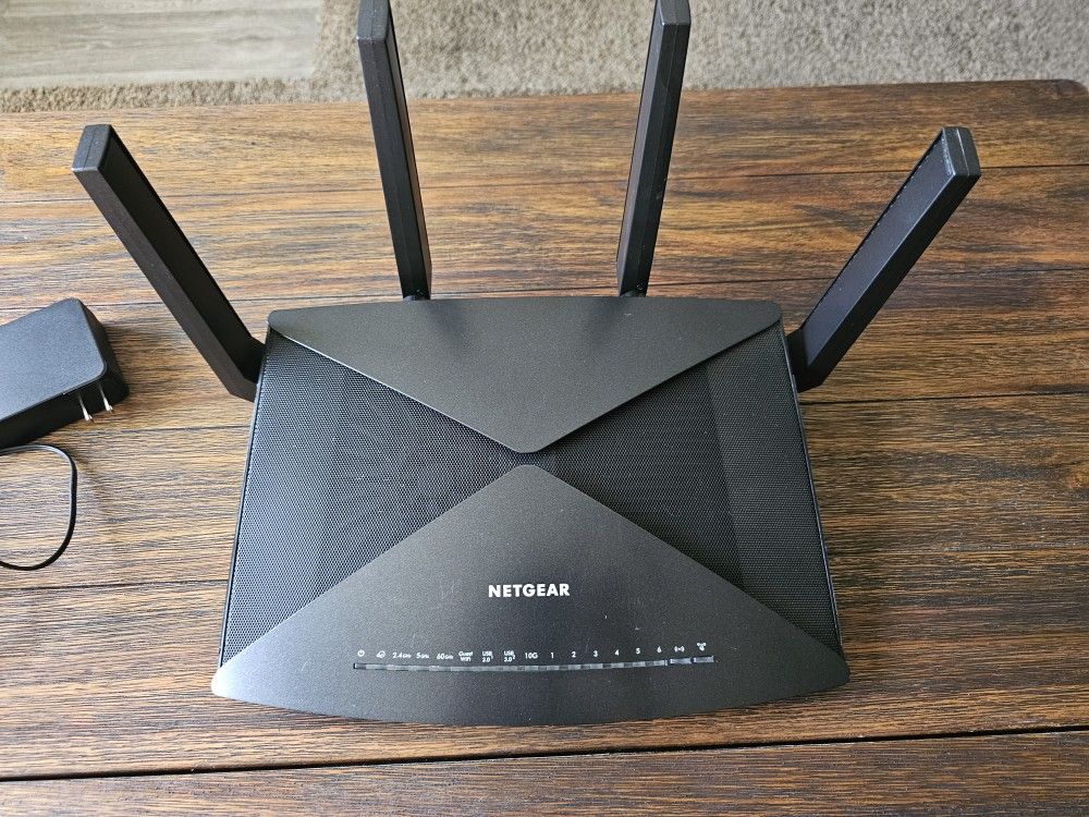 Nighthawk X10 AD7200 Smart WiFi Router
