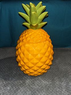 Pineapple Cookie Jar