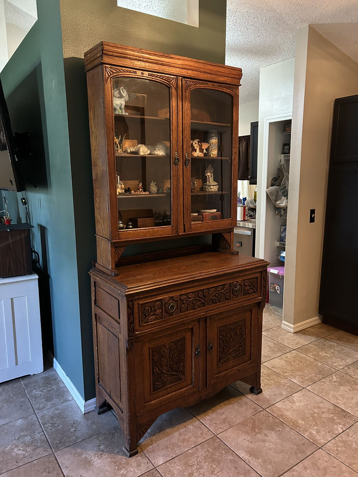 1800’s Antique 2 Piece Hutch Curio Cabinet