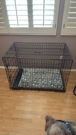 Brand new dog crate