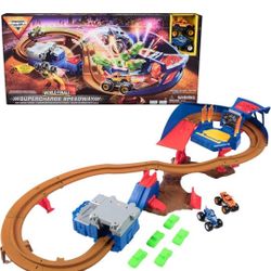 Monster Jam, World Series Supercharge Speedway Playset