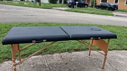 Portable Massage table