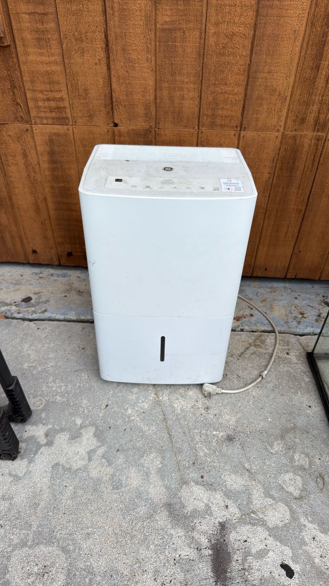 GE Dehumidifier 