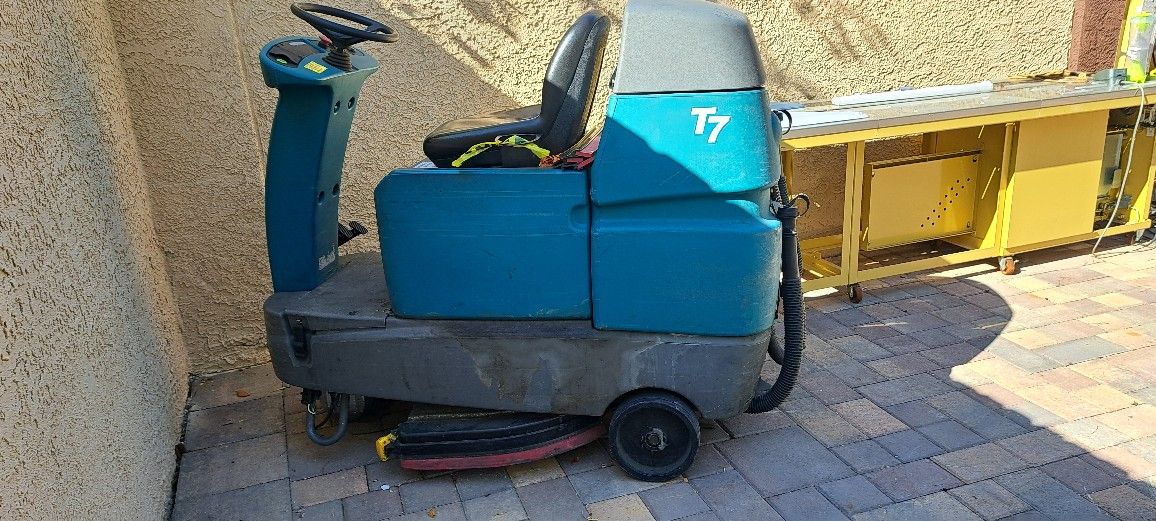 Floor Scrubber