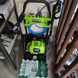 Greenworks Pressure Washer 2000PSI 1.2CPM