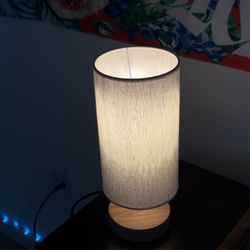 Brand New Modern Table Lamp – Never Used