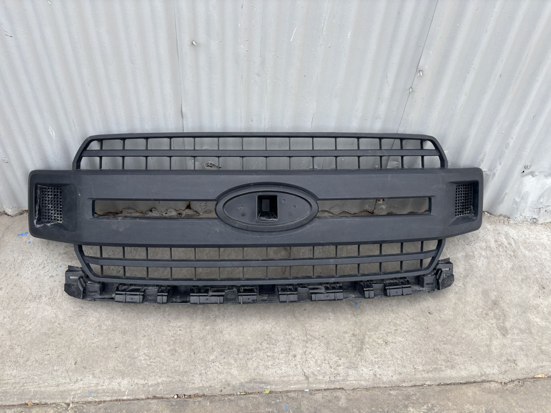 2018-2020 Ford F150  Textured Grille