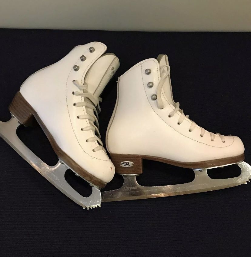 Girls ice skates - Riedell Model 133 Diamond
