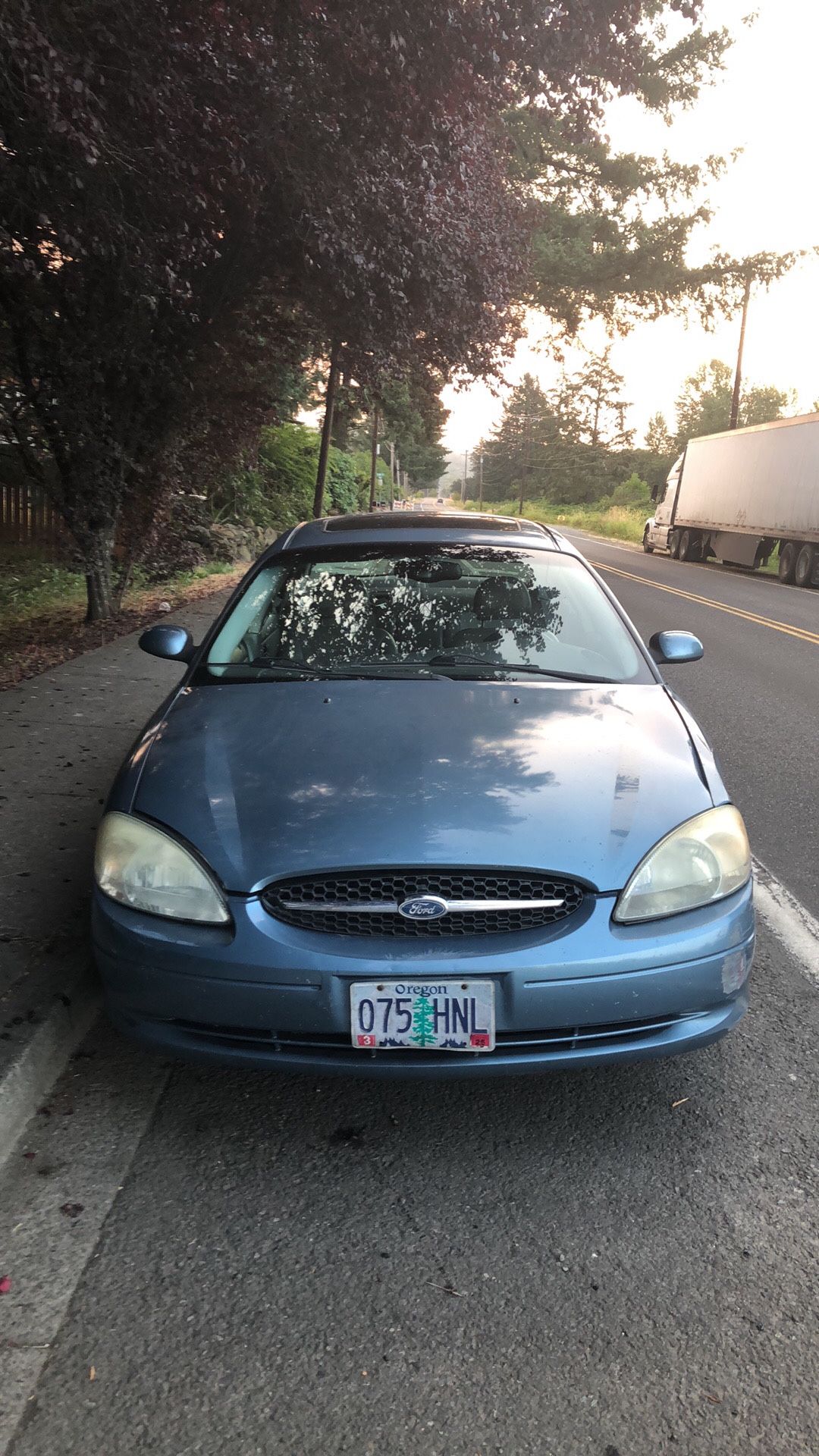 ford taurus