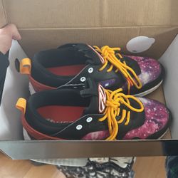 Heelu Boys Or Girls Size 7 