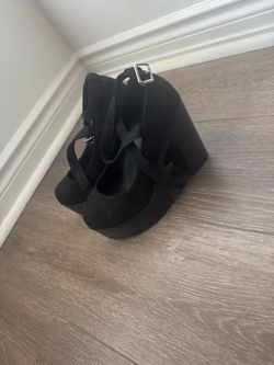 FREE Shoes with heels