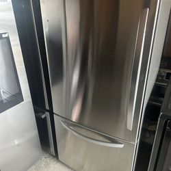 LG Refrigerator 
