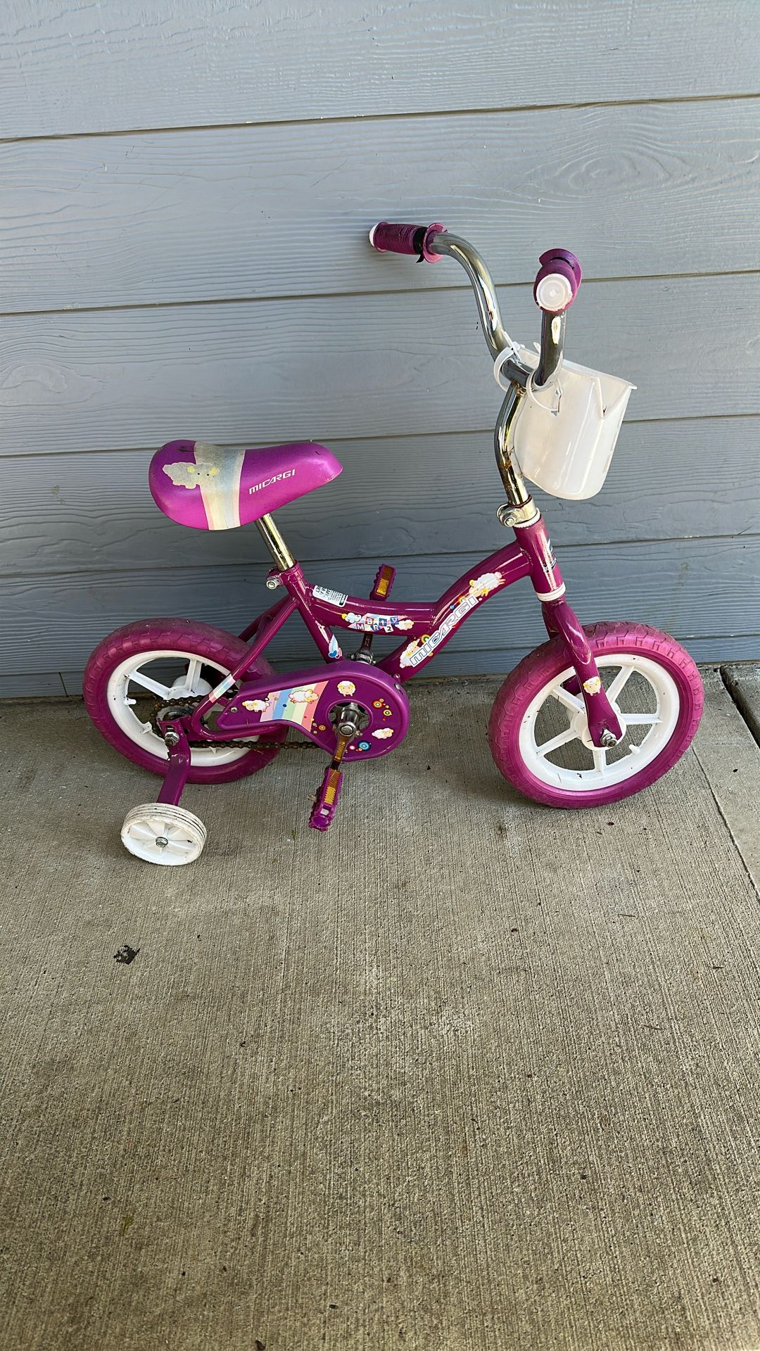 Girls Bike With Training Wheels