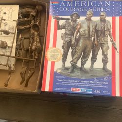 American Courage Series Model Figures 