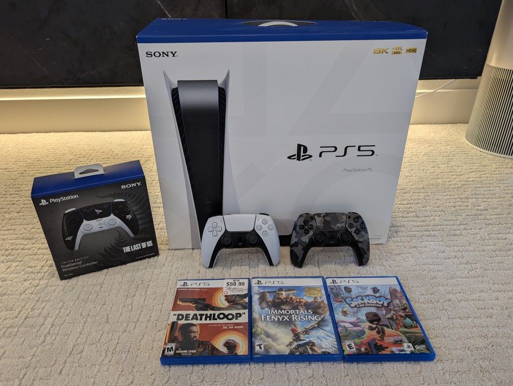 PS5 Disk Edition Bundle w/Last Of Us Controller