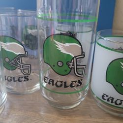Nfl Collectble Eagles Glasses