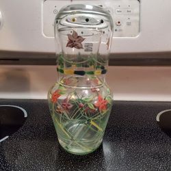 Vintage Hand Painted Tunbleup.  