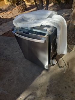 Dishwasher used like new