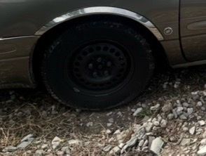 Buick LeSabre 15” Rims & Tires