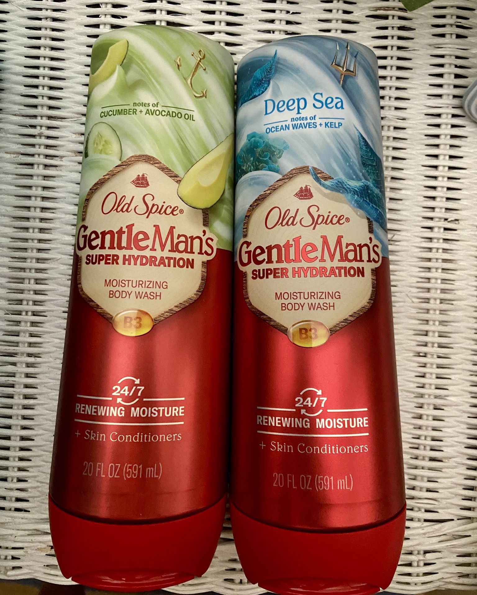 Old Spice Super Hydration Men's Body Wash, Deep Sea or Cucumber & Avocado Oil 24/7 Renewing Moisture, 20 fl oz. New