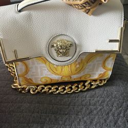 White And gold Hand Bag