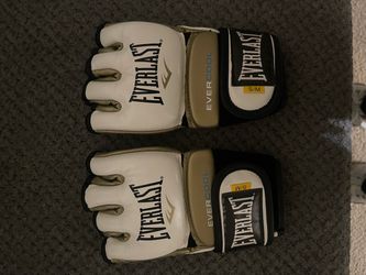 Everlast EverStrike Training Gloves