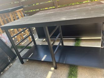 Table With 3 Shelves