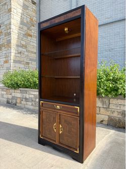 Mid Century China Cabinet Display Cabinet by Broyhill