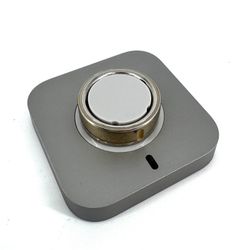 Oura Ring Gen 4 Size 10 Gold & Charging Base