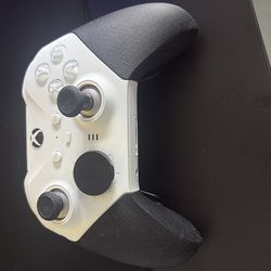 Xbox elite 2 controller