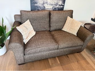Loveseat