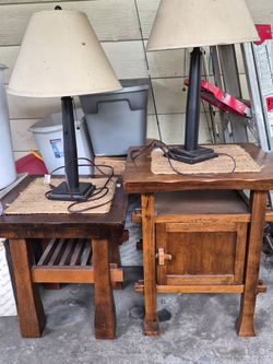 End tables w lamps