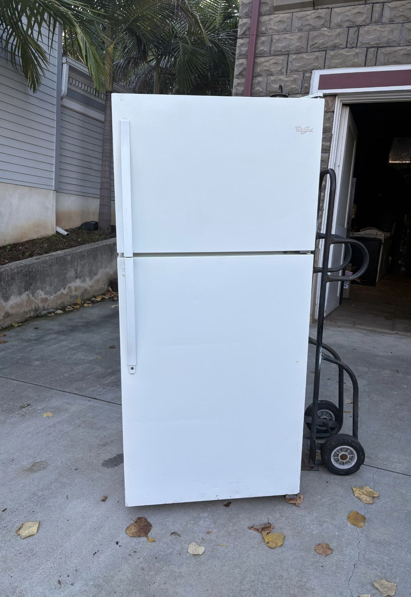 Refrigerator! 30 In Wide! Good Condition! Whirlpool ! Delivery Available!