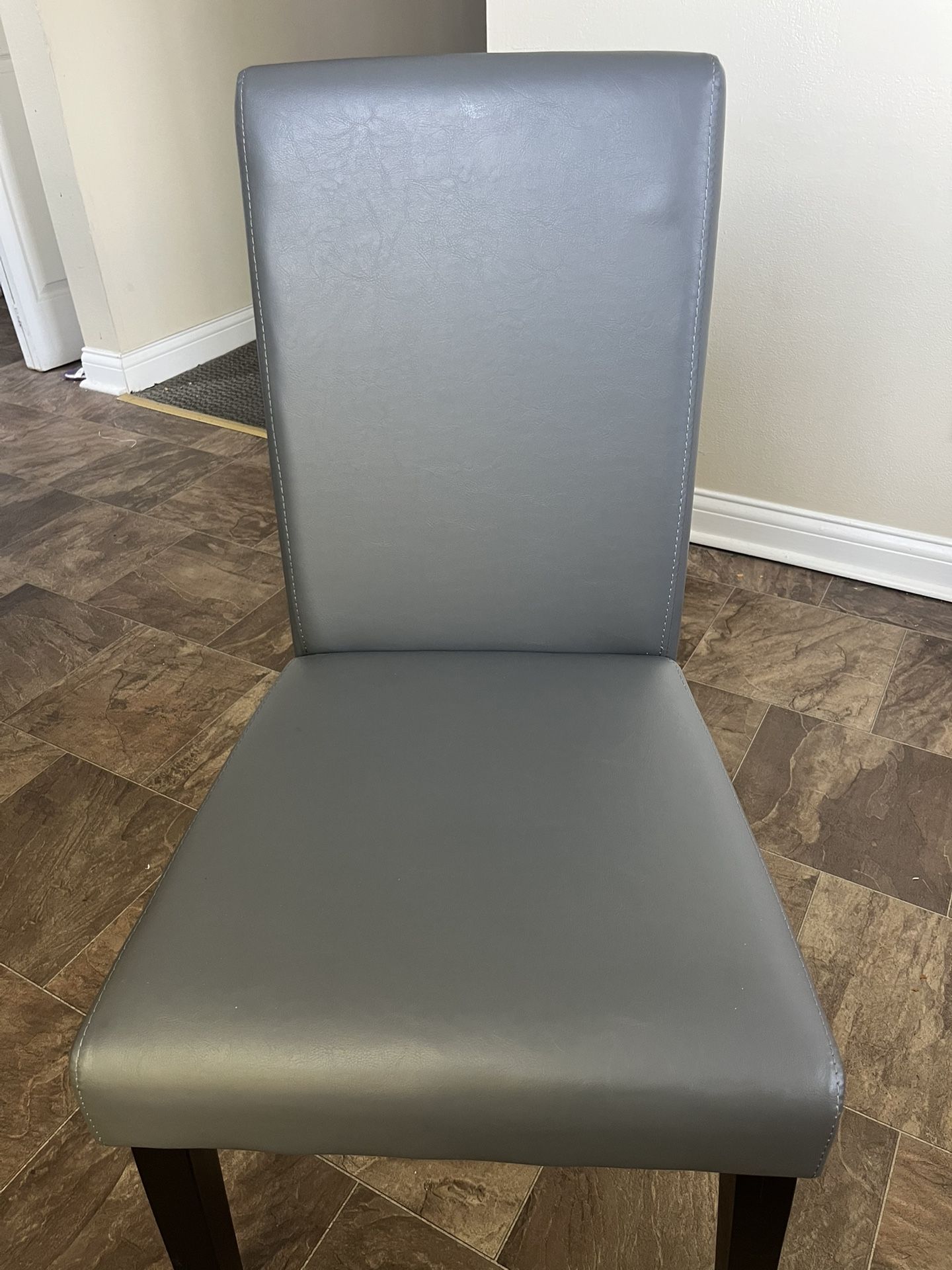 Set Of 4 Kitchen Table Chairs