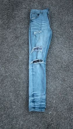 AMIRI Distressed Finish Ripped Skinny Jeans PXMD001 408