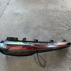 2015-2020 Cadillac Escalade Tail Light LED RH Rear Right Passenger