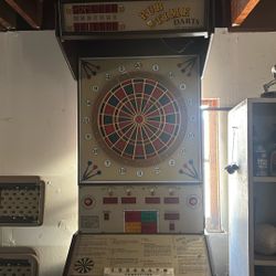 Pub Time Dart Board
