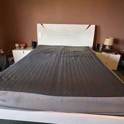 Complete Bedroom Set. Clean Modern Design