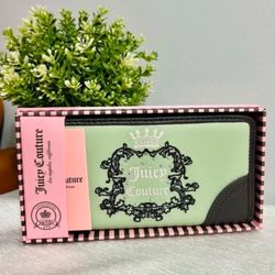 JUICY COUTURE SAGE GREEN CONTINENTAL WALLET