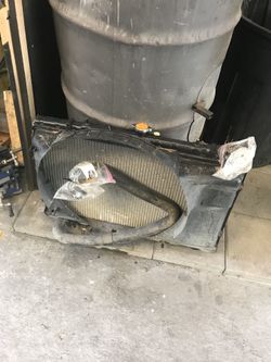 90 -95 Nissan 300zx Z32 Radiator (like New)