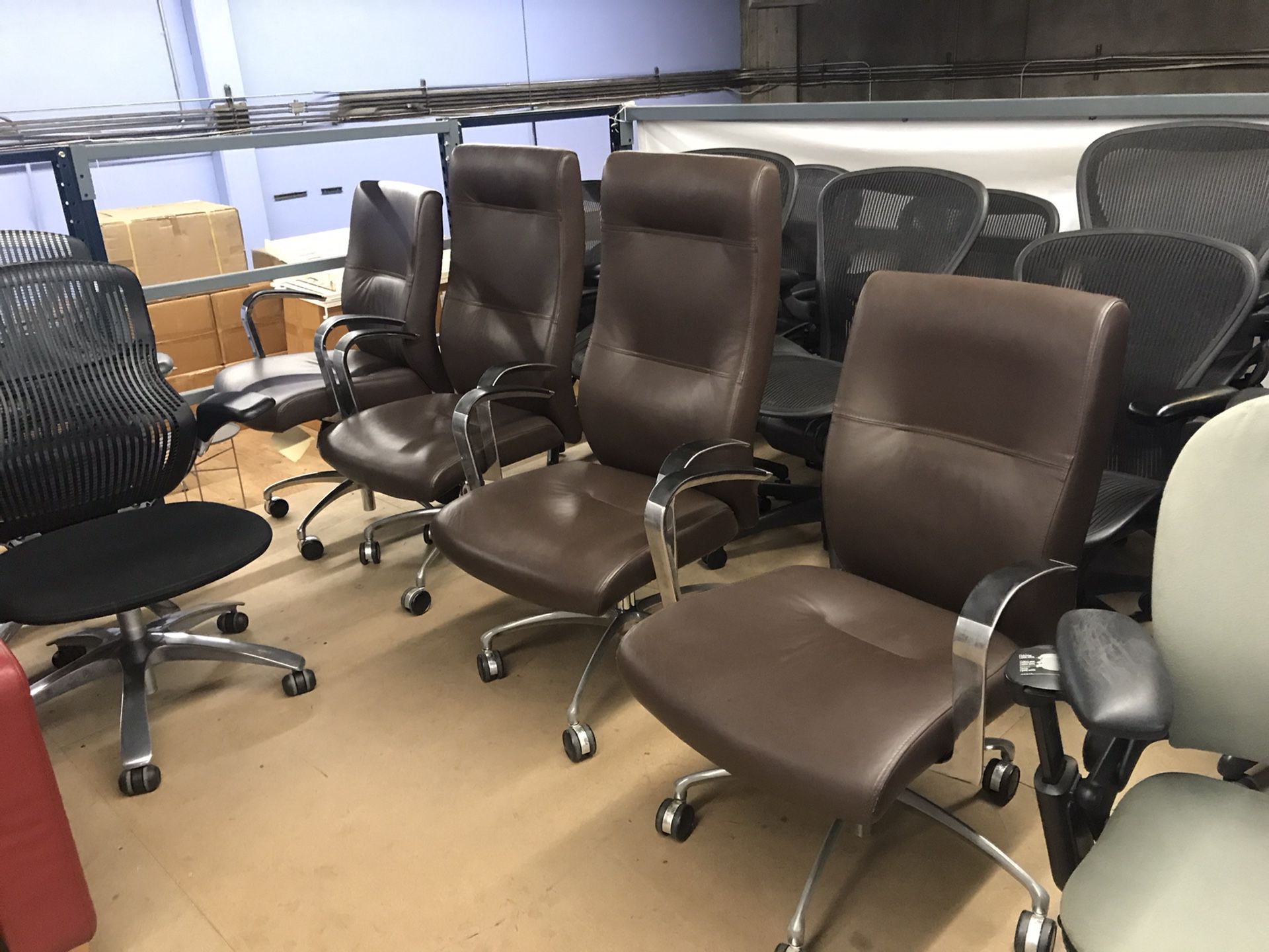 Ergonomic 9to5 office chairs