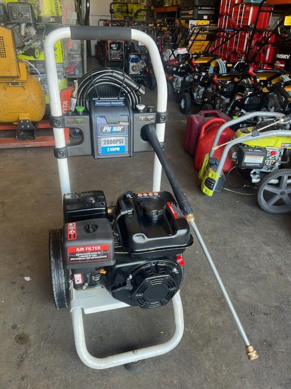 PULSAR GAS PRESSURE WASHER 2800 PSI