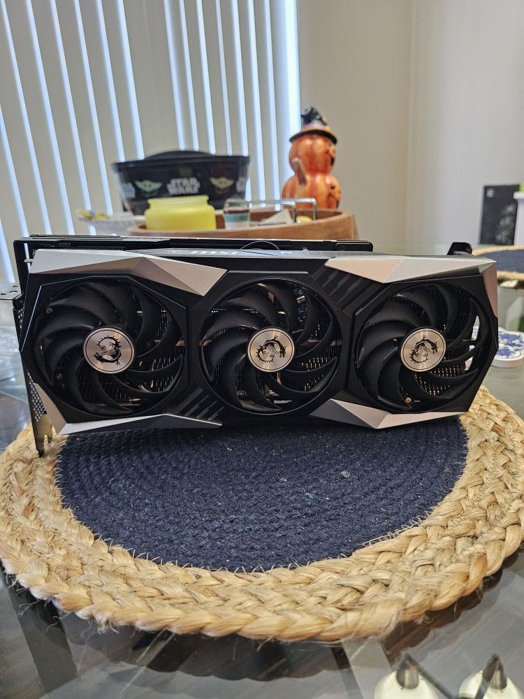 Radeon RX 6900XT