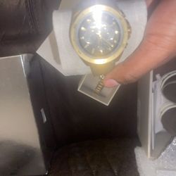 2 Michael Kors Women’s Watches 