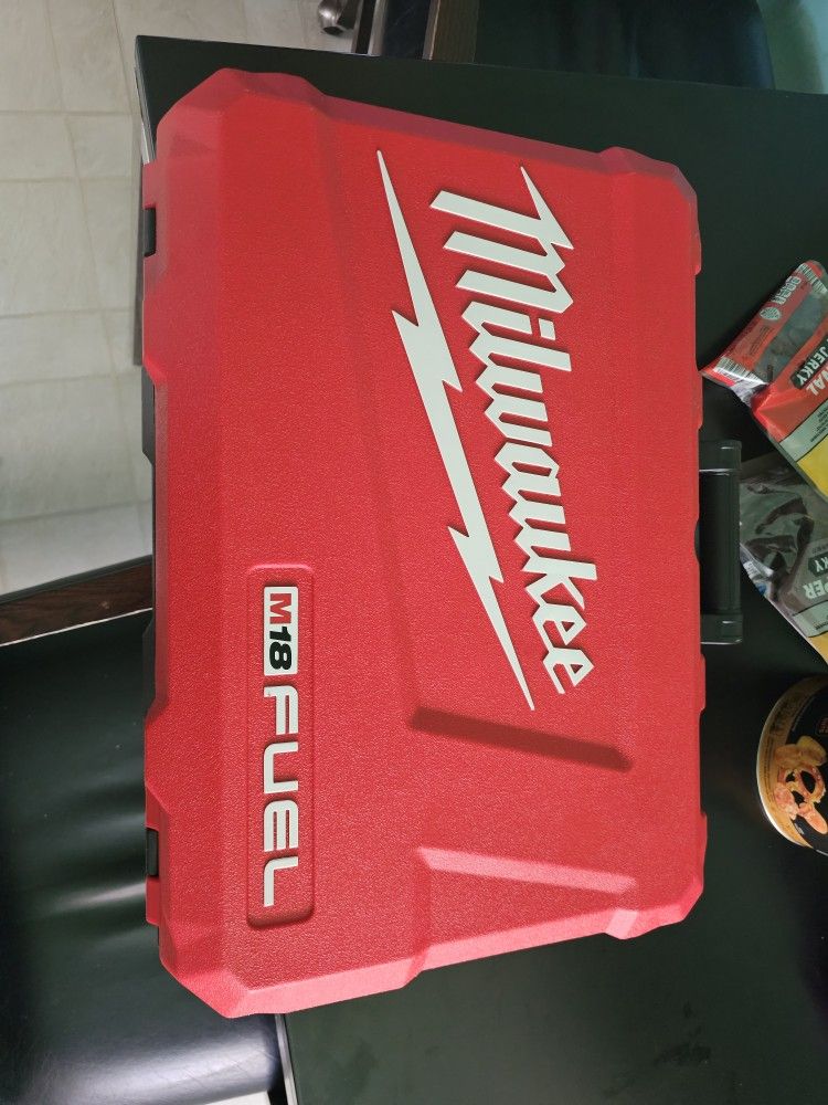 Milwaukee M18 Fuel Case
