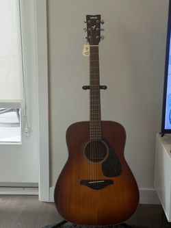 Yamaha FG700S Acoustic Guitar Sunburst