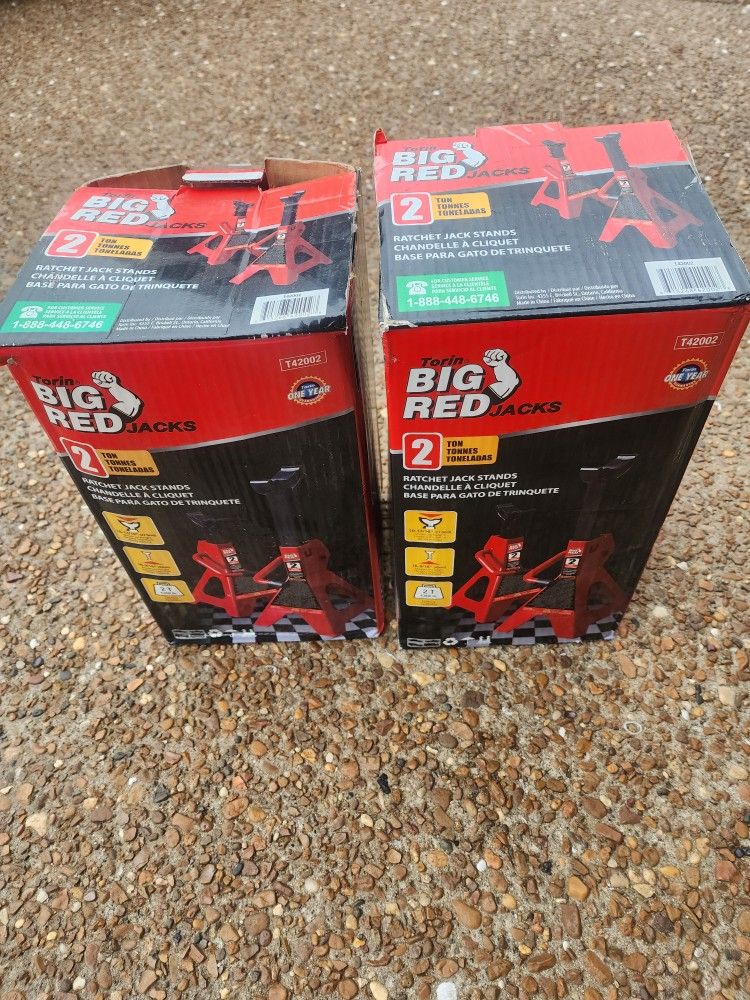 *** 2 SETS OF JACK STANDS ***