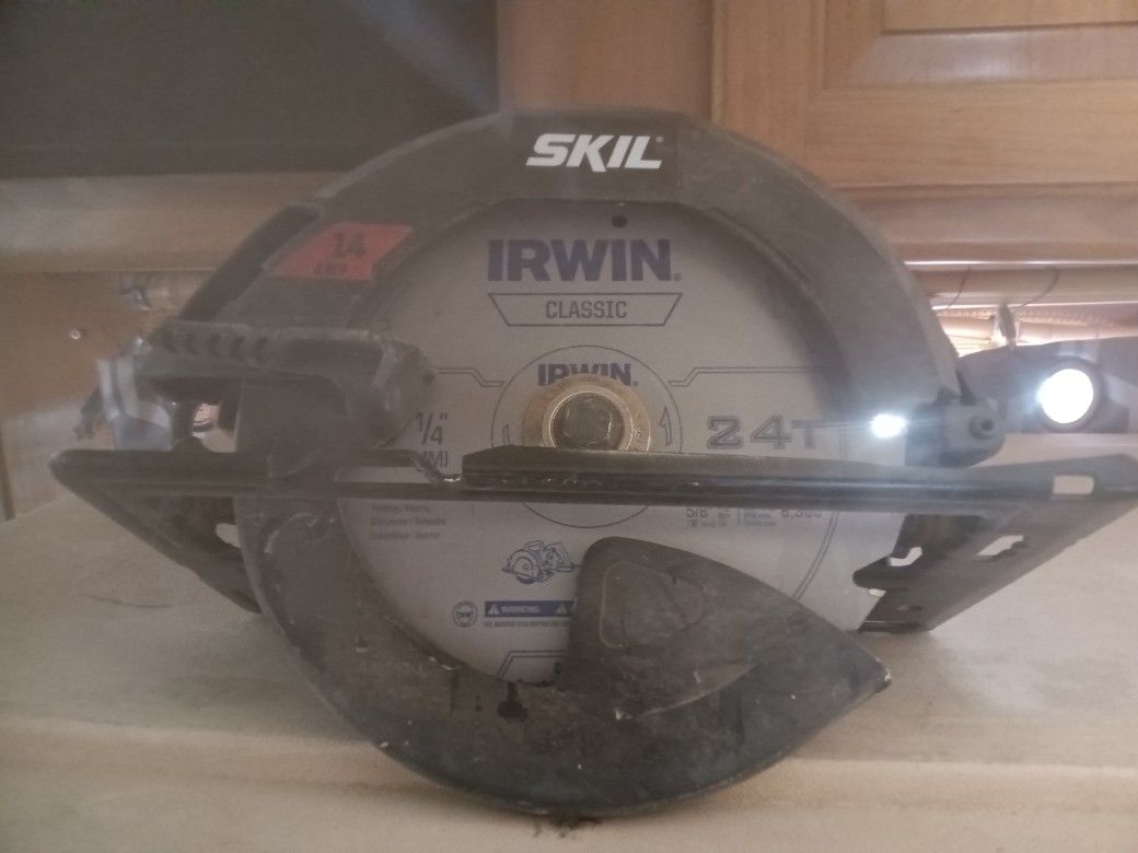 Skill Saw